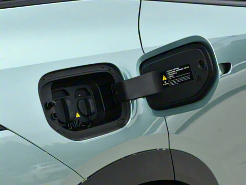 2025�� 285Max ��ΪǬ���Ǽ�ADS SE���̰�