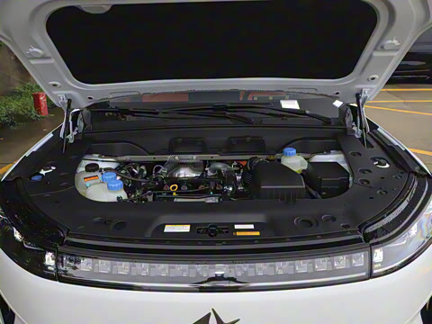 2025�� 210Ultra�Ǽݰ� 6��