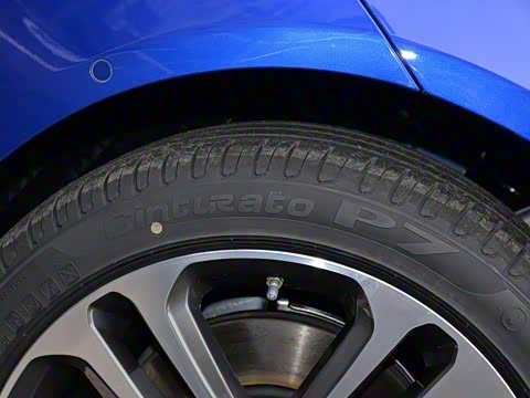 2020�� 2.0T 200PS R-DYNAMIC S��ȡ�˶���