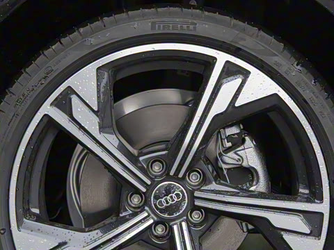 2025�� 200���������� 40 TFSI ���������� B&O ��ҹ��