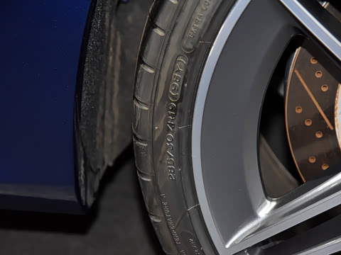 2021�� AMG C 63 ���ܳ�