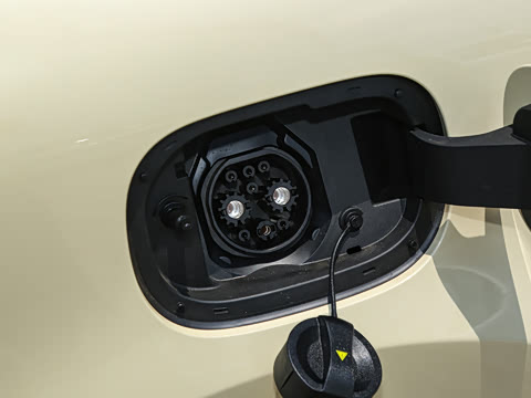 2025�� 301km ���߿�