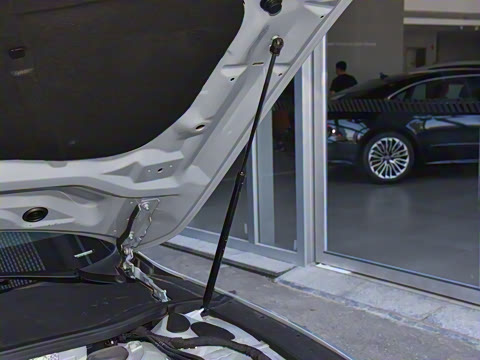 2025�� 45 TFSI quattro RS �׼����ٰ�