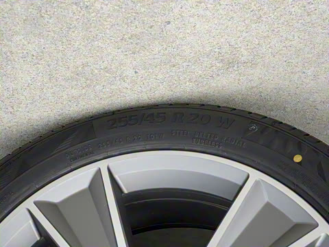 2021�� 45 TFSI ����������