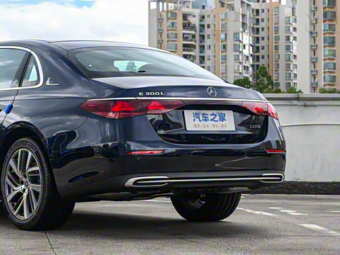 2025�� �Ŀ� E 300 L ʱ����