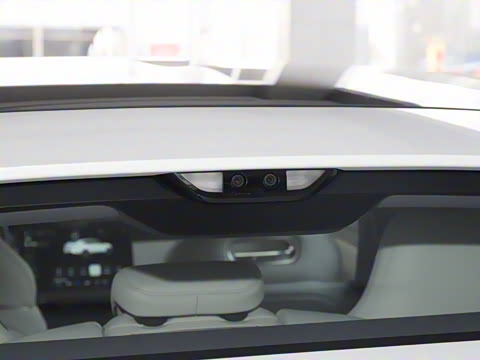 2025�� �Ŀ� Max ���̰�