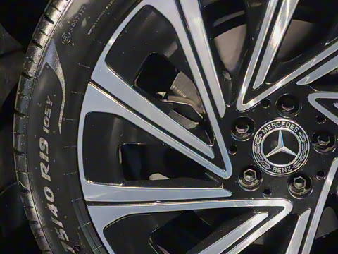 2024�� E 300 L ������