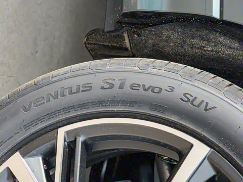 2024�� 35 TFSI RS�׼�ȼ����