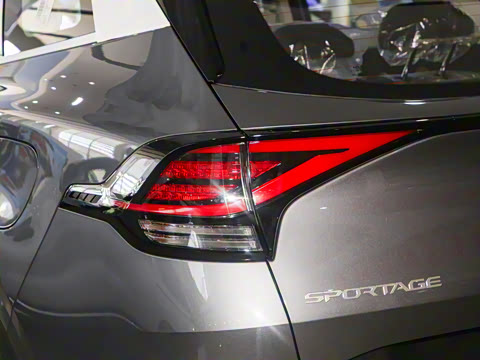 2025�� 2.0T ��������