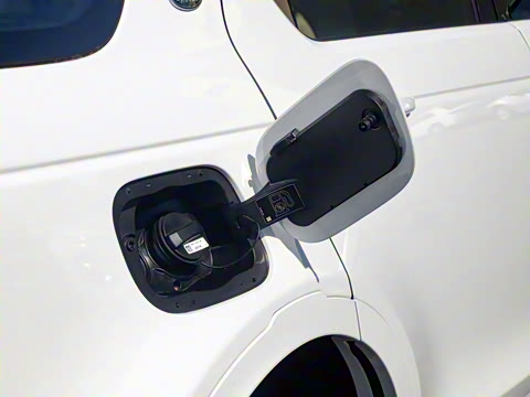 2022�� �Ŀ�� 249PS R-Dynamic SE ���ܿƼ��� 5��