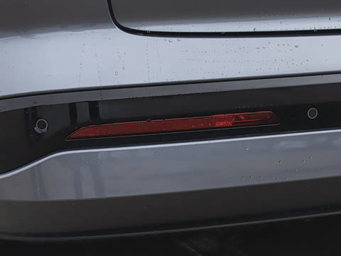 2025�� 210Ultra���Ȱ� 6��