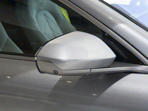 2025�� �ھ������ 75kWh Touring