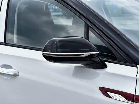 2025�� 117km ��ΪPLUS��