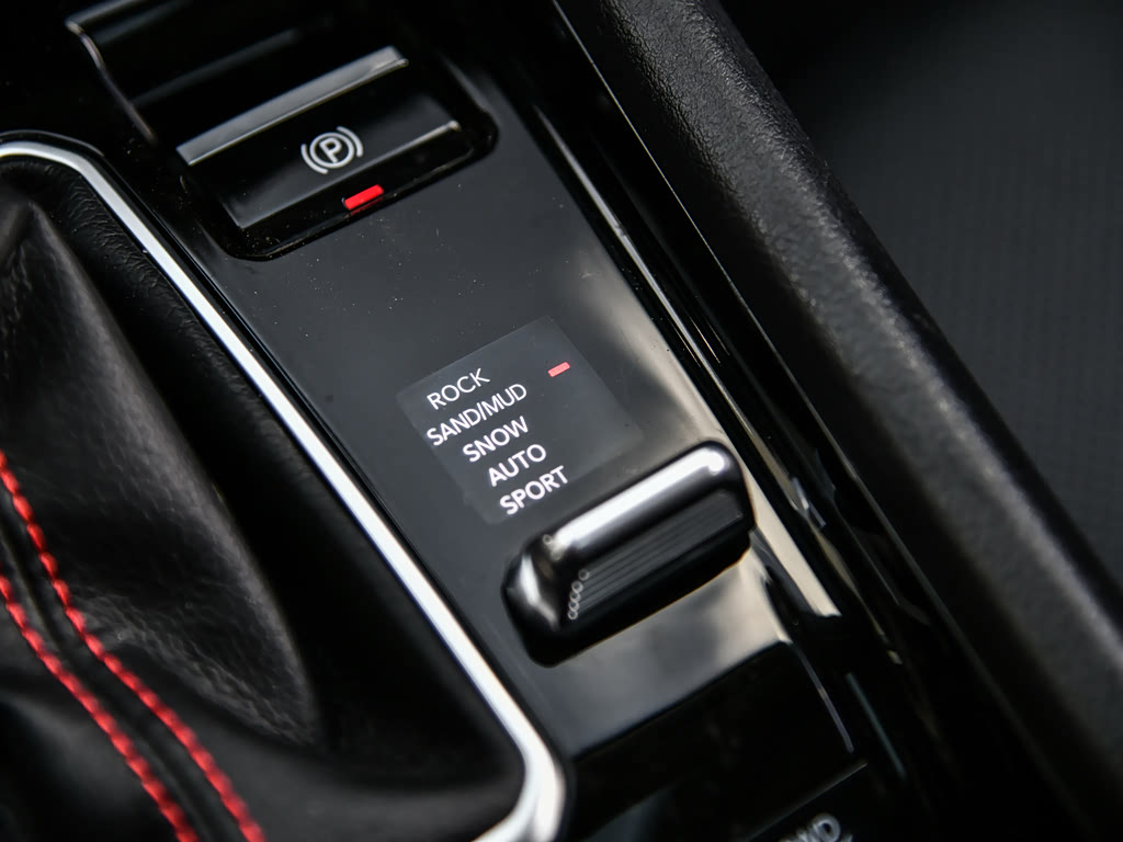 Jeep Compass II Рестайлинг, Внедорожник 5 дв.: фото поколения