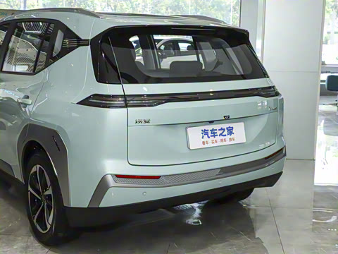 2025�� Plus 510 ������