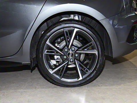 2023�� Sportback 35 TFSI ʱ���˶���