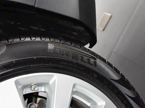 2020�� GLC 260 4MATIC ����SUV