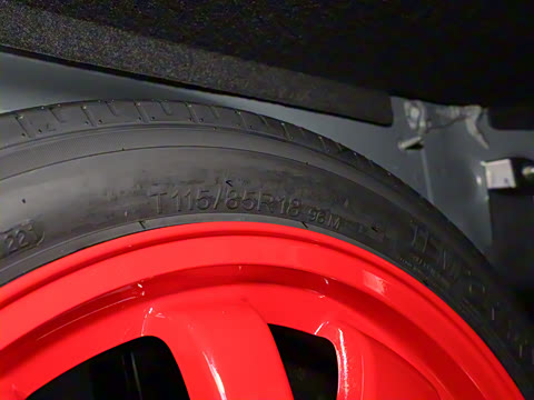 2021�� XFL 2.0T P300 �����콢�˶���