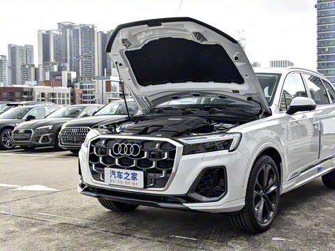 2025�� 55 TFSI quattro S line�˶���