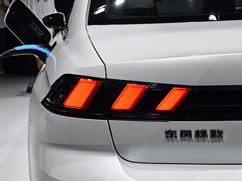 2021�� 1.6T ���Ƽ���