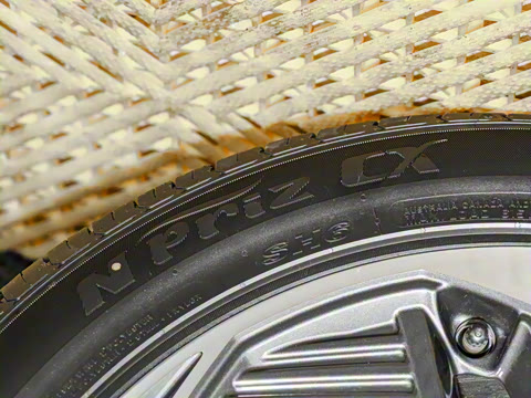 2021�� LUX����