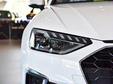 2020�� 40 TFSI ����������