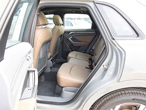 【图】奥迪q3 2024款 40 tfsi 时尚动感型上市版报价_图片_奥迪_汽车