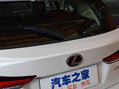 2017�� CT200h ���ʰ� ��ɫ ��VI