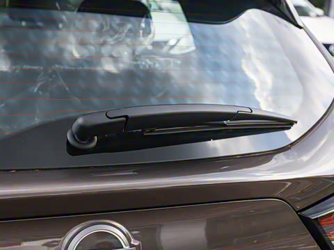 2025�� �Ŀ� ���� 2.0L CVT XV+���Ȱ�