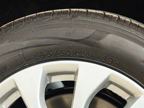 2024�� �Ŀ��� ���� 1.6XE CVT���ʰ�