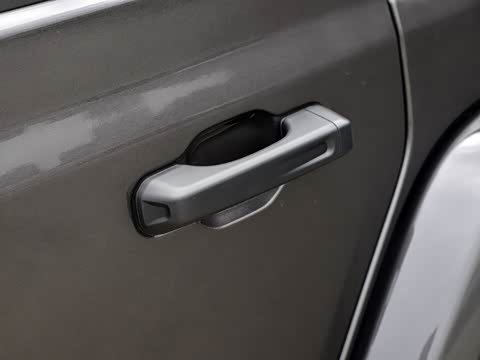 2019�� 2.0T Sahara ���ŵ綯����� ��VI