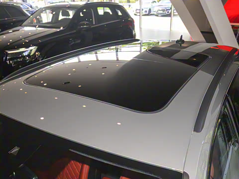 2025�� S4 Avant 3.0TFSI