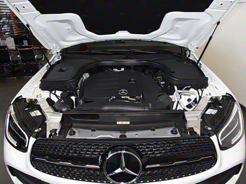 2021�� GLC 260 4MATIC ����SUV