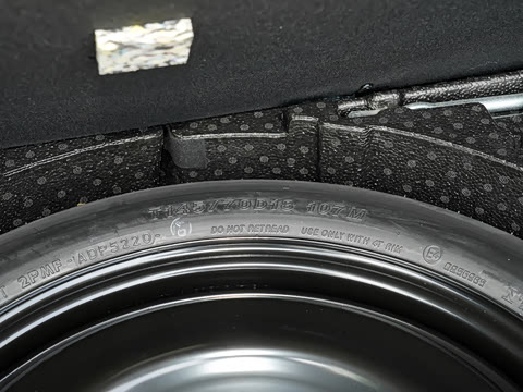 2021�� 2.0L �ȳ۰�