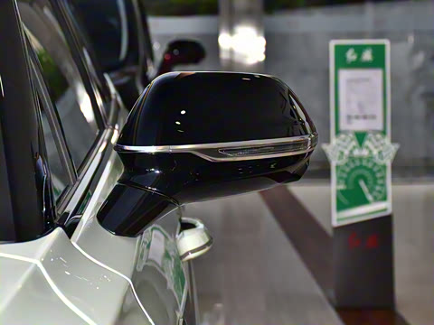 2025�� 117km ��ΪPLUS��