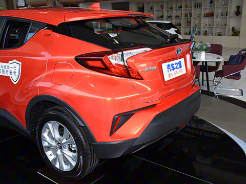 2021�� ˫�� 2.0L ������