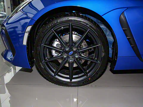 2023�� 2.4L �ֶ�10��������