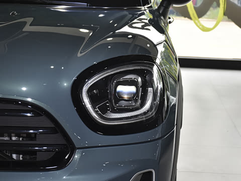 2022�� 1.5T COOPER ALL4 ���ͼ�