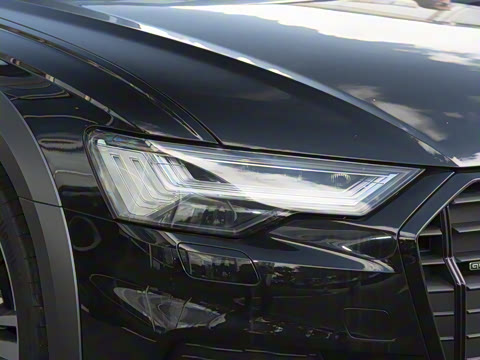 2025�� allroad quattro 55 TFSI ��̽�ռ�