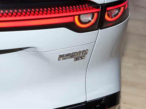 2025�� ����600�����˶���