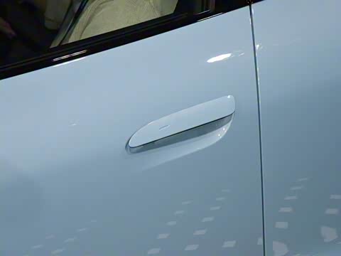 2019�� Taycan 4S