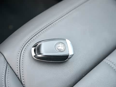 2017�� 2.0T 200HP ��Ӣ��