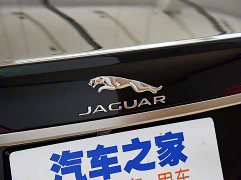 2021�� XFL 2.0T P300 �����콢�˶���