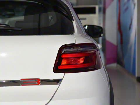 2018�� ����SUV 1.6T �Զ������