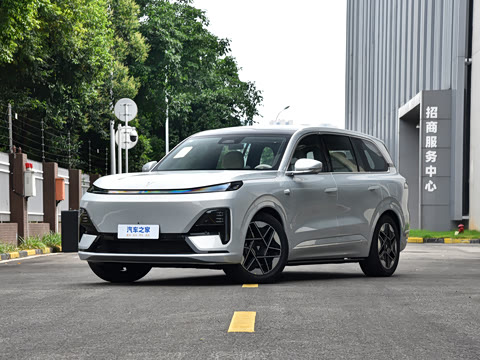 2025�� ����Ultra