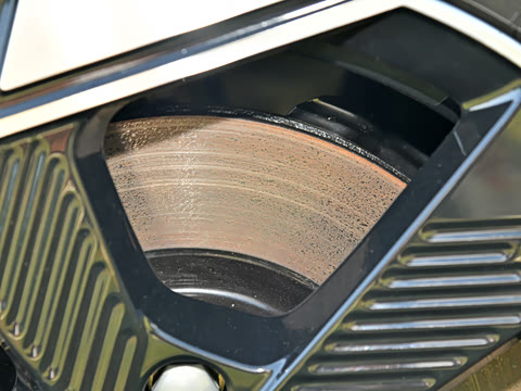 2023�� R600 ������