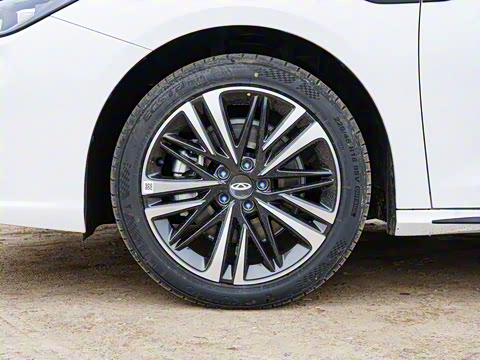 2025�� 2.0T DCT ������