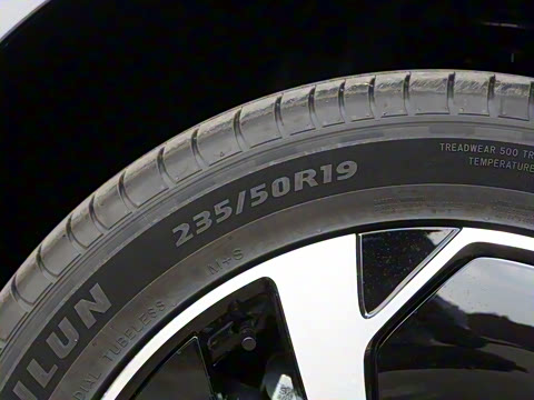 2025�� EV 605�캽Plus��