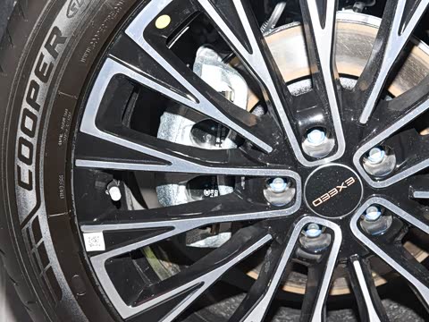 2025�� 300T �����ǹ��