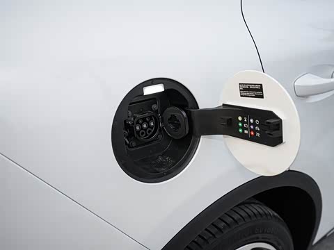 2020�� DM 2.0T ˫����������� 7�� ��VI